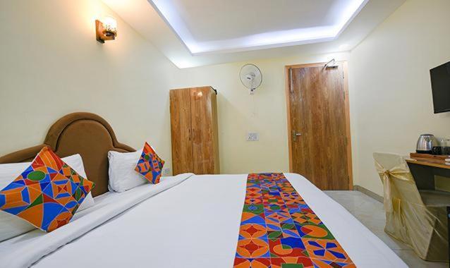 Hotel Immense Residency Faridabad Zewnętrze zdjęcie